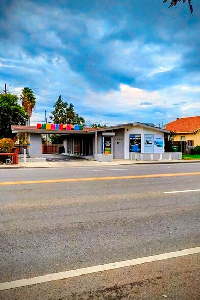More Photos Of 1253 N Winton Way, Atwater Freestanding For Sale