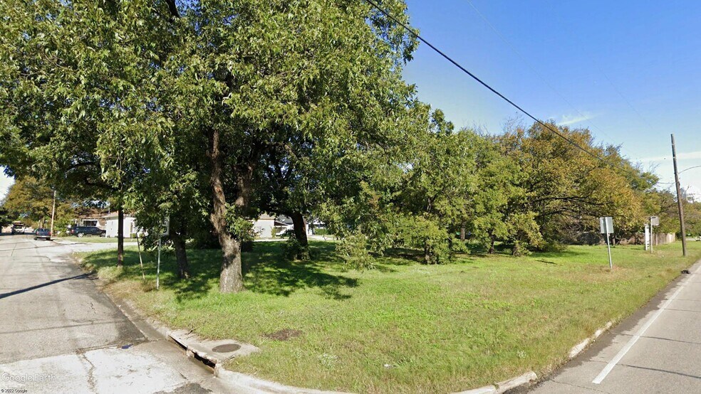 More Photos Of 507-511 S Chestnut St, McKinney Land For Sale