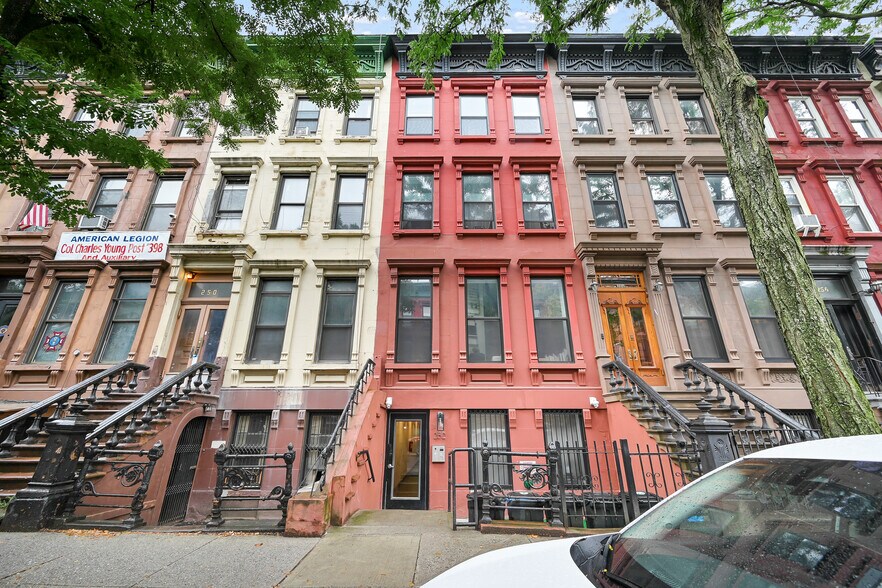 More Photos Of 252 W 132nd St, New York Apartments For Sale