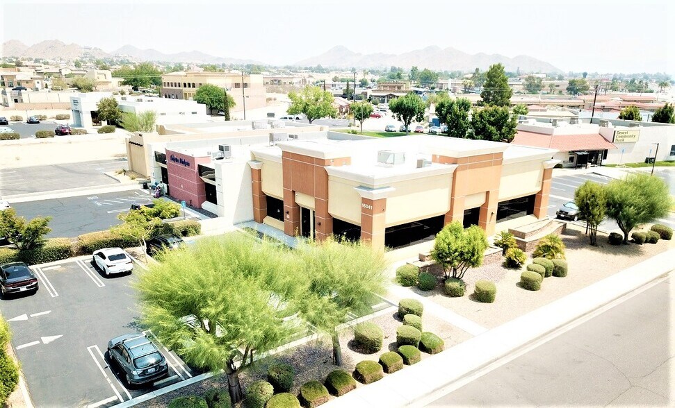More Photos Of 16041 Kamana Rd, Apple Valley Medical For Lease
