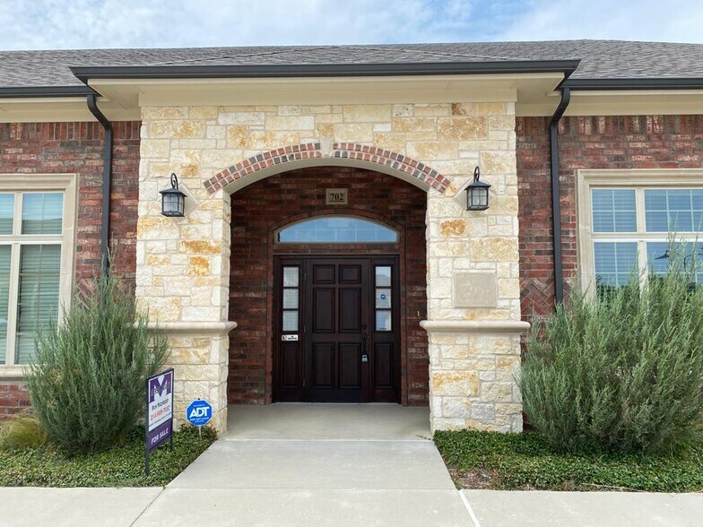 More Photos Of 8951 Collin McKinney Pky, McKinney Medical For Sale