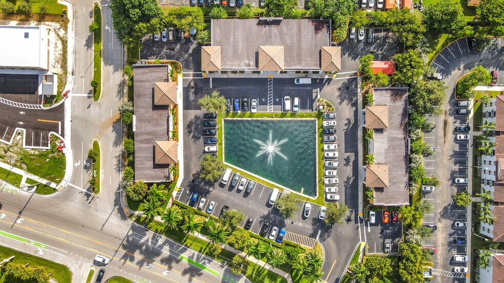 More Photos Of , Hollywood Office For Sale