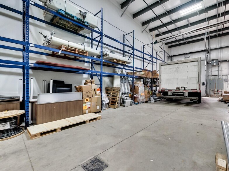 More Photos Of 1100 S Service Rd, Stoney Creek Office For Sale