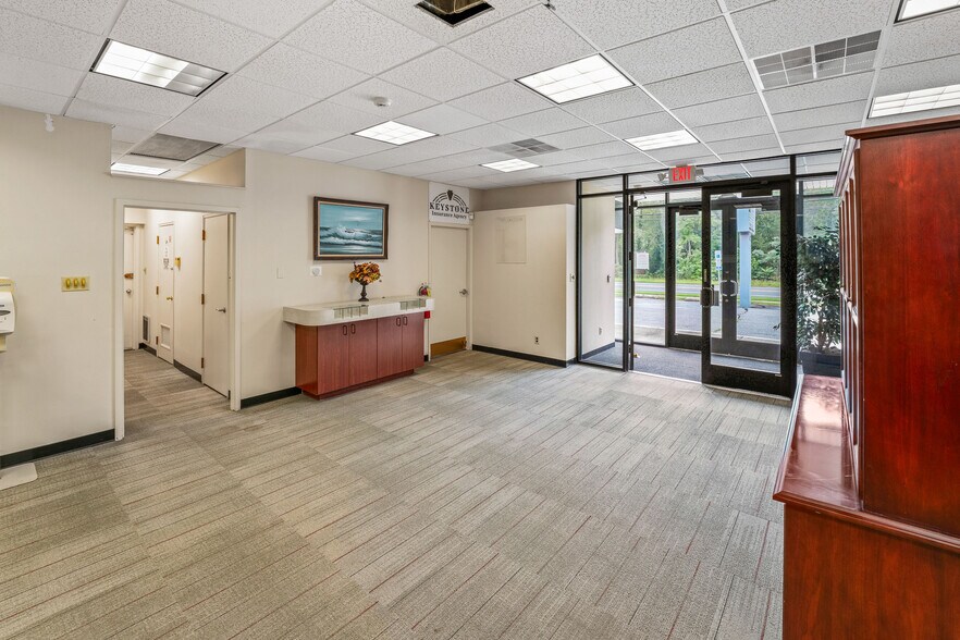 More Photos Of 903 Boulevard Route 50, Mays Landing Bank For Sale