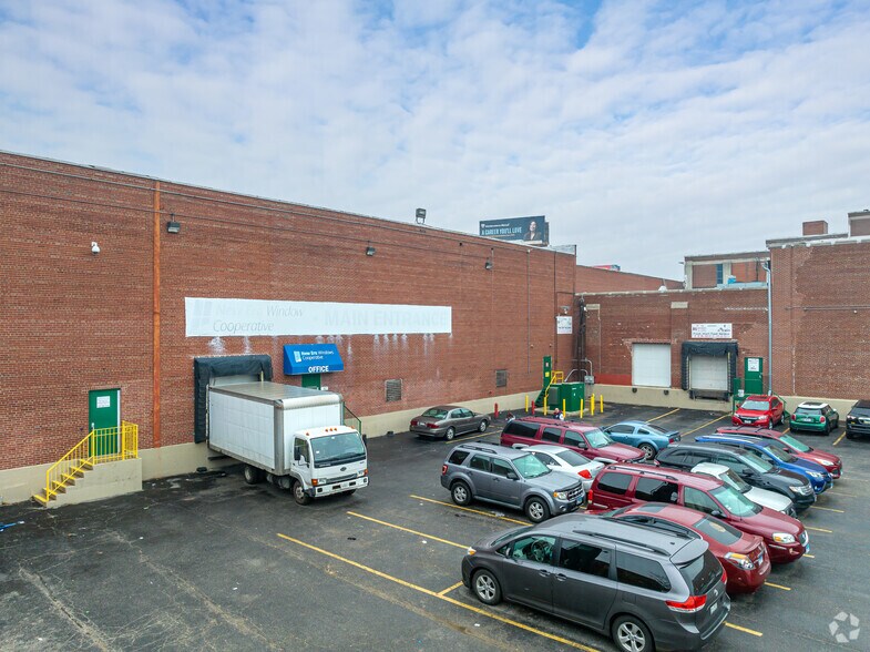 More Photos Of 2600 W 35th St, Chicago Warehouse For Lease