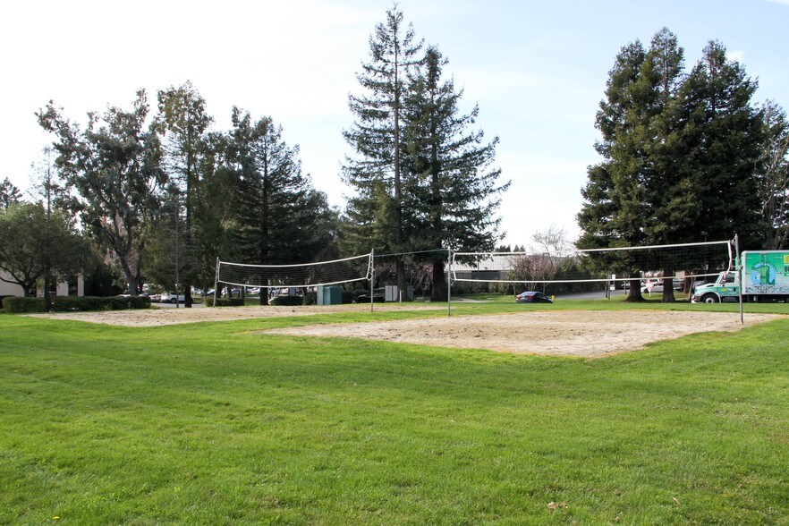 More Photos Of 1310 Redwood Way, Petaluma Medical For Lease