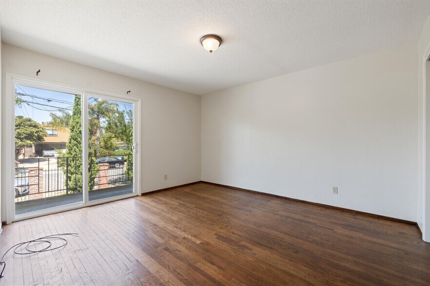More Photos Of 1612 Parker St, Berkeley Apartments For Sale