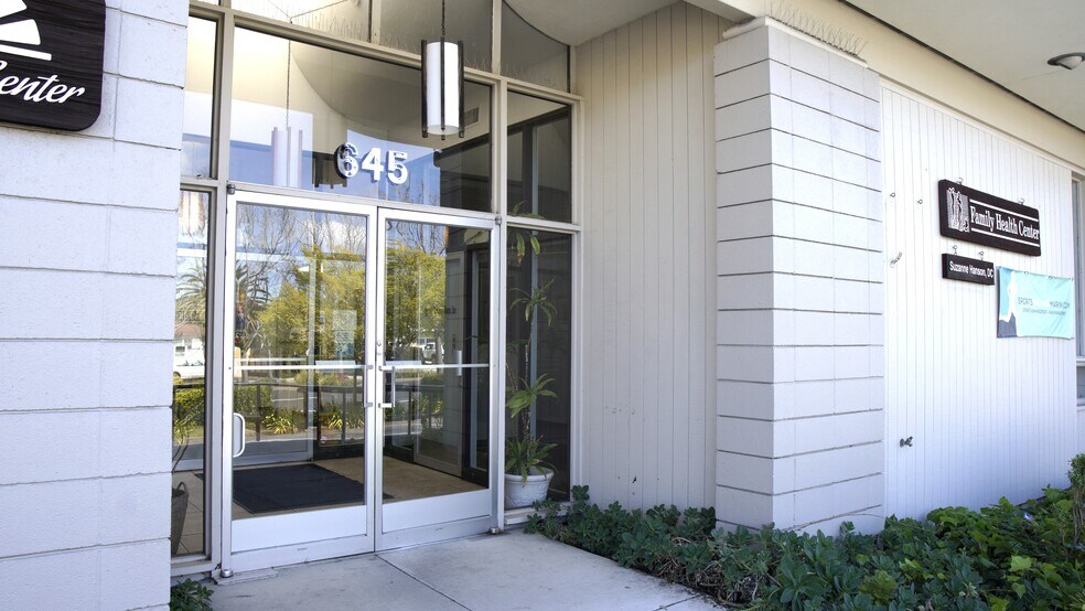 More Photos Of 645 Tamalpais Dr, Corte Madera Office For Lease