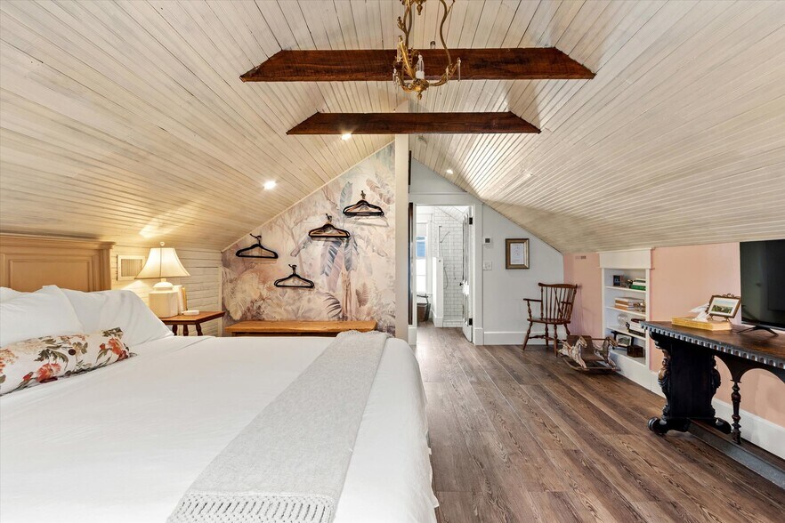 More Photos Of 16 Locust St, Saint Augustine Specialty For Sale