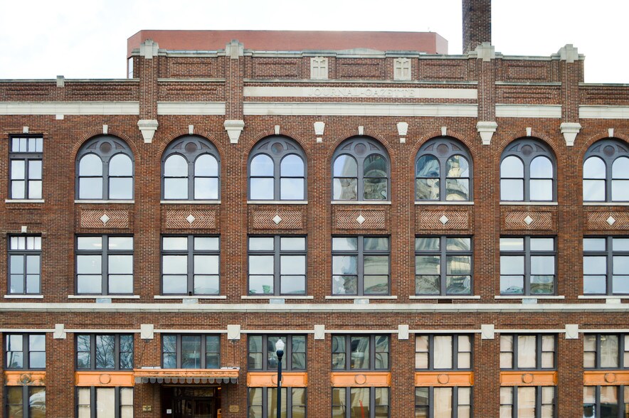 More Photos Of 701 S Clinton St, Fort Wayne Office For Lease