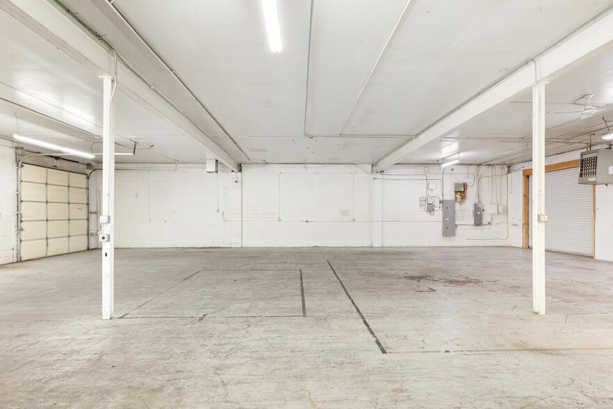 More Photos Of 781-785 Vallejo St, Denver Warehouse For Lease