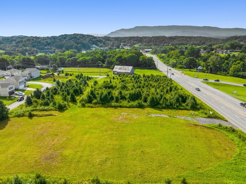 More Photos Of 11760 Chapman hwy, Seymour Land For Sale