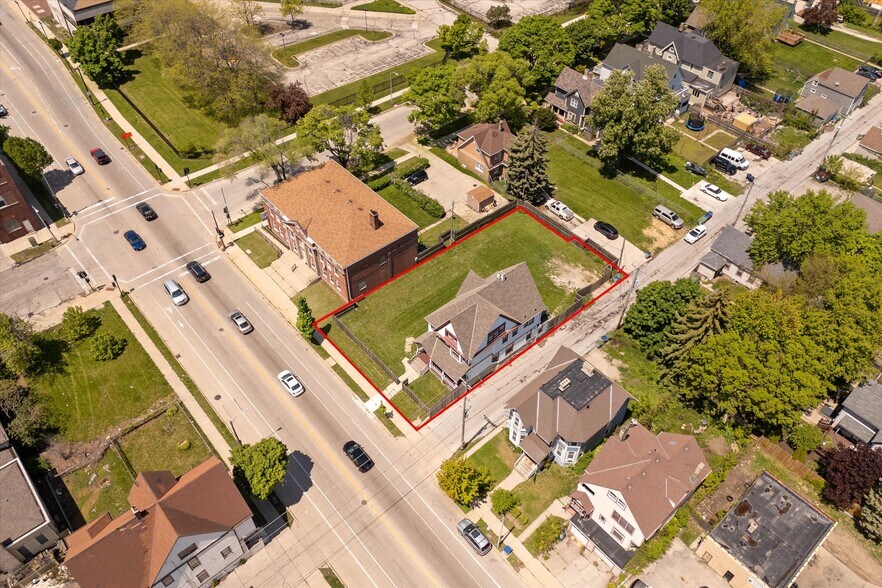 More Photos Of 124 W North Ave, Milwaukee Daycare Center For Sale
