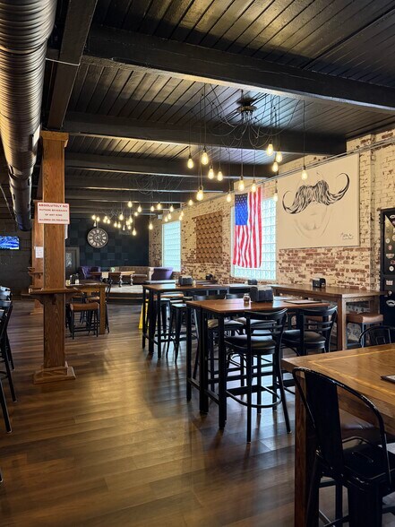 More Photos Of 354 W Meadow Rd, Eden General Retail For Sale