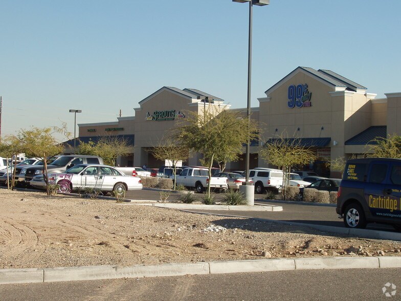 More Photos Of N 83rd Ave @ W Thunderbird Rd, Peoria Unknown For Lease