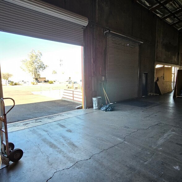 More Photos Of 3131-3139 S Dodge Blvd, Tucson Warehouse For Lease