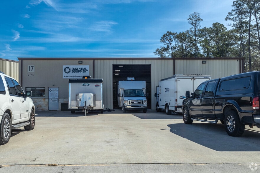 Primary Photo Of 21195 Blair Rd, Conroe Warehouse For Sale