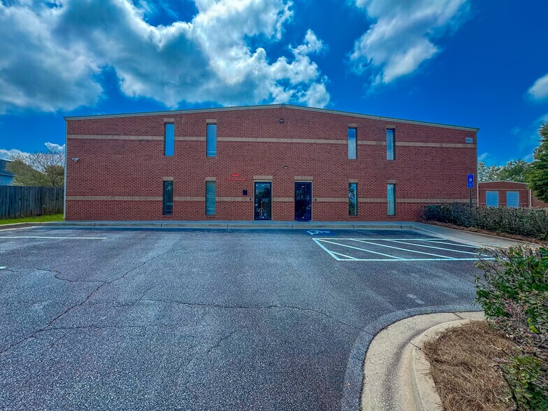 More Photos Of 4953 Austin Park Ave, Buford Warehouse For Sale