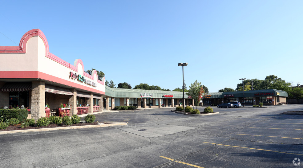 More Photos Of 11064 W National Ave, West Allis Unknown For Lease