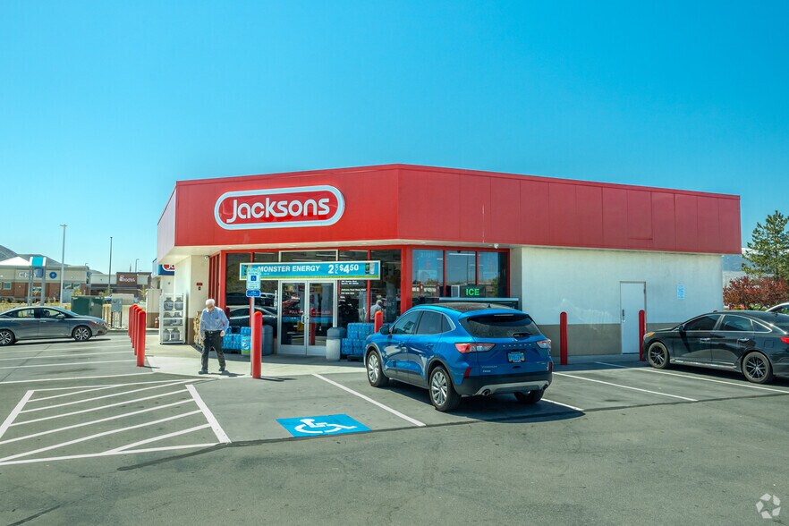 More Photos Of 1310 Scheels Dr, Sparks Unknown For Lease