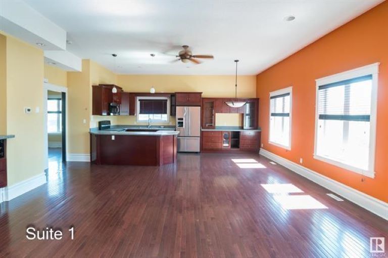 More Photos Of 10201 100 Av, Morinville Office Residential For Sale