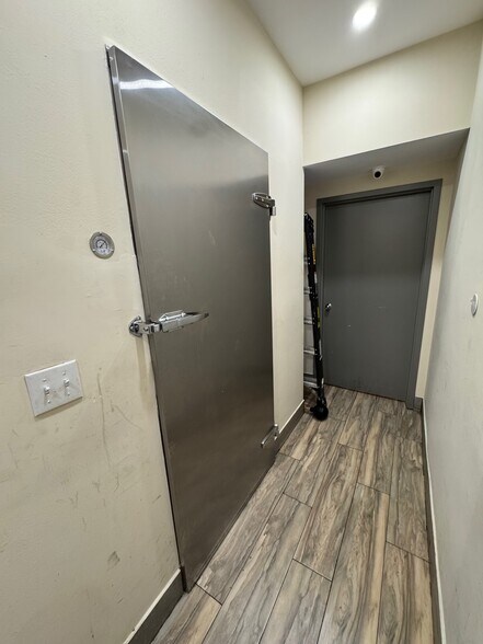 More Photos Of 39-21 Bell Blvd, Bayside Storefront Retail Office For Lease