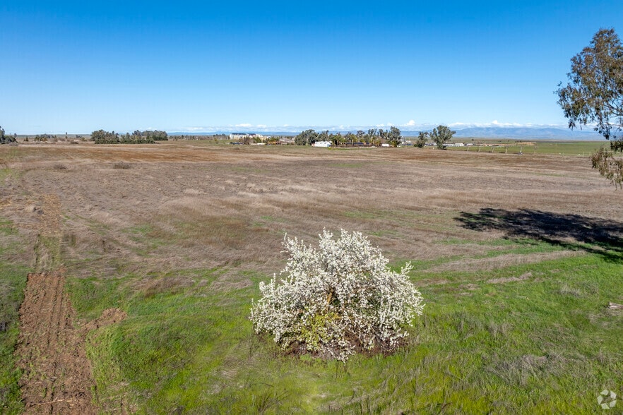 More Photos Of Branford Point, Merced Land For Sale