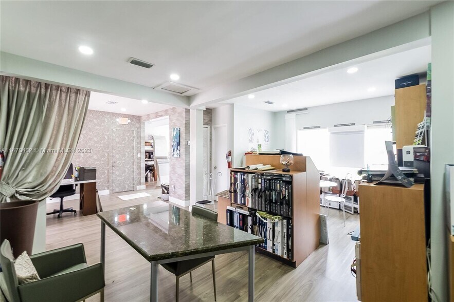 More Photos Of 1401 SW 27th Ave, Miami Office For Sale