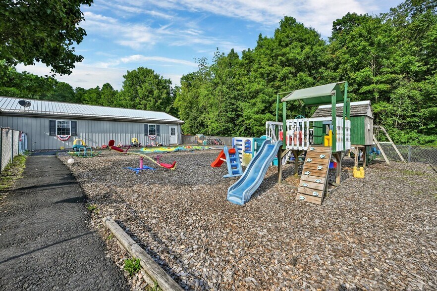 More Photos Of 10 Rausch Creek Rd, Tremont Daycare Center For Sale