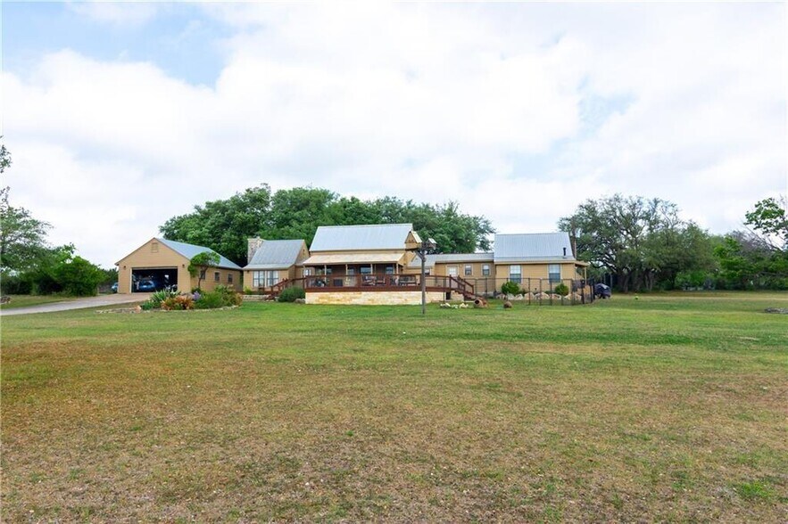 More Photos Of 15000 Fitzhugh Rd, Austin Land For Lease