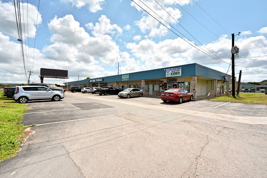 More Photos Of 1175 FM 2673, Canyon Lake Unknown For Lease