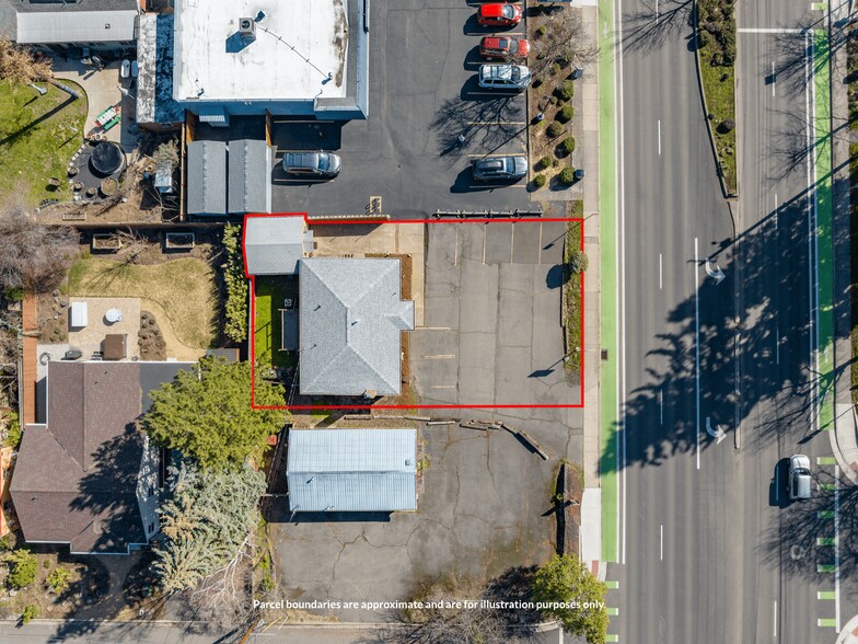 Primary Photo Of 1745 Ashland St, Ashland Medical For Sale