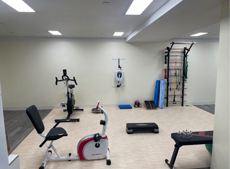 More Photos Of 401 Ditmas Ave, Brooklyn Medical For Lease