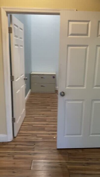 More Photos Of 9621-9647 Palm River Rd, Tampa Unknown For Lease