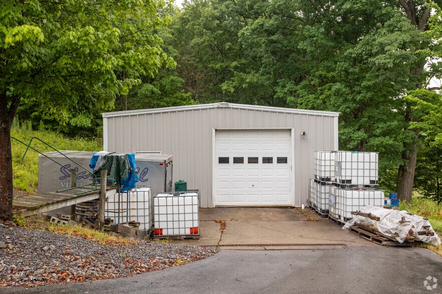 More Photos Of 861 Bailey Rd, Curwensville Winery Vineyard For Sale