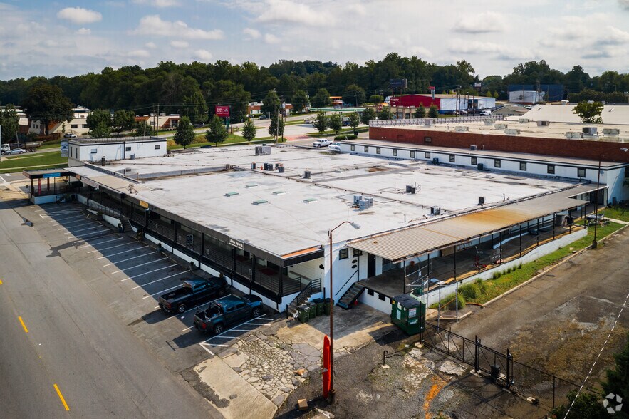 More Photos Of 1240 Chattahoochee Ave, Atlanta Flex For Lease