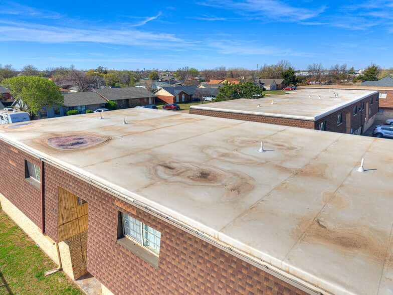 More Photos Of 6401 NW Oak Ave, Lawton Apartments For Sale