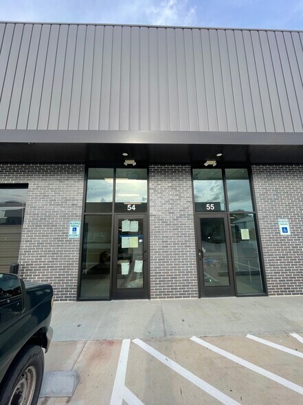 More Photos Of 4215 S Main St, Stafford Showroom For Sale