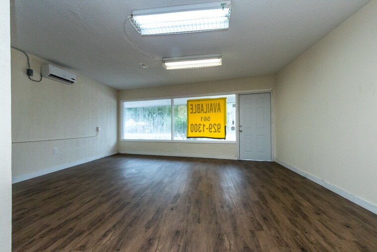 More Photos Of 1311-1401 S Dixie Hwy E, Pompano Beach Freestanding For Lease