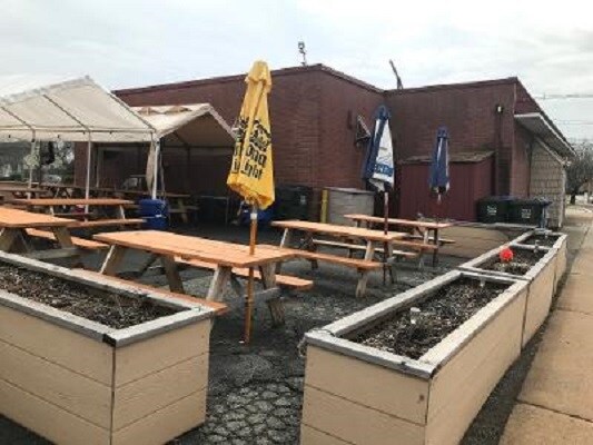 More Photos Of 633 King George Rd, Fords Restaurant For Sale