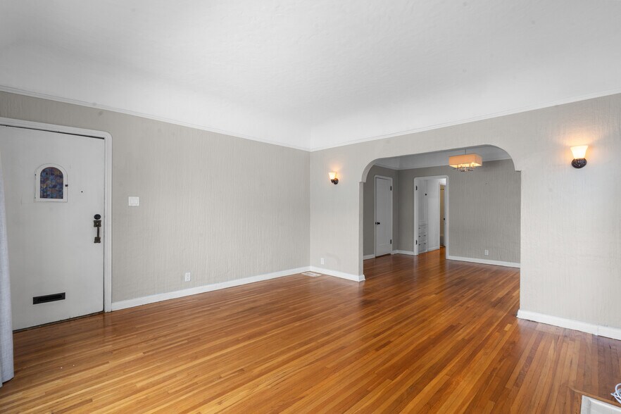 More Photos Of 327 N Ogden Dr, Los Angeles Apartments For Sale