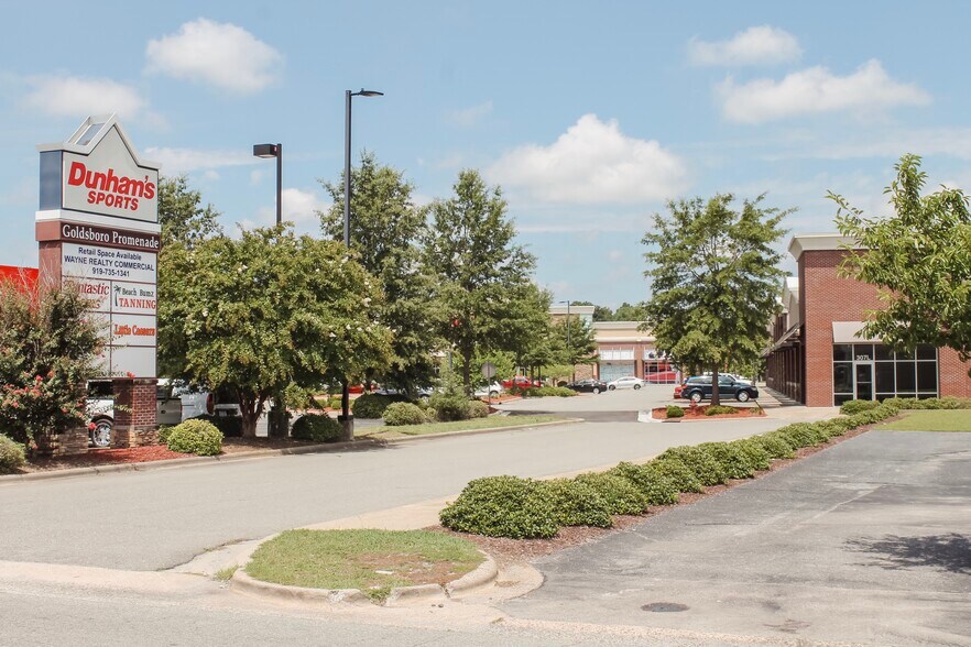301 N Berkeley Blvd, Goldsboro, NC 27534 For Lease
