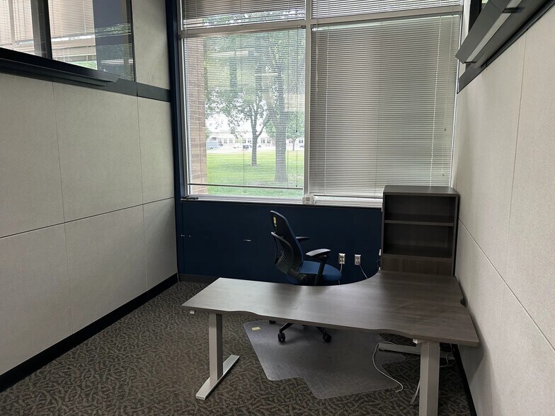 More Photos Of 5100 S Broadband Ln, Sioux Falls Office For Lease