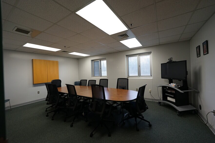 More Photos Of 1835 Treanor St, Saginaw Rehabilitation Center For Sale