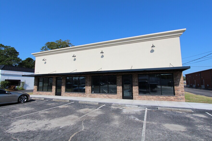 Primary Photo Of 179-181 S Cashua Dr, Florence Freestanding For Lease