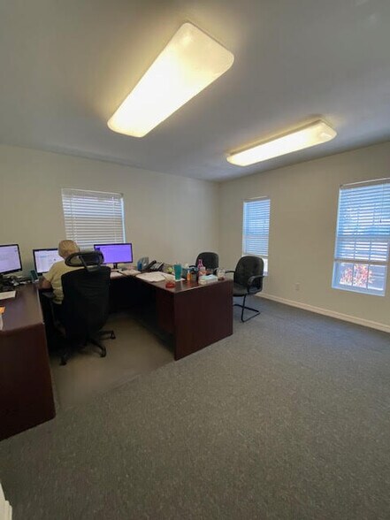 More Photos Of 200 Congress St, Oldsmar Office For Sale