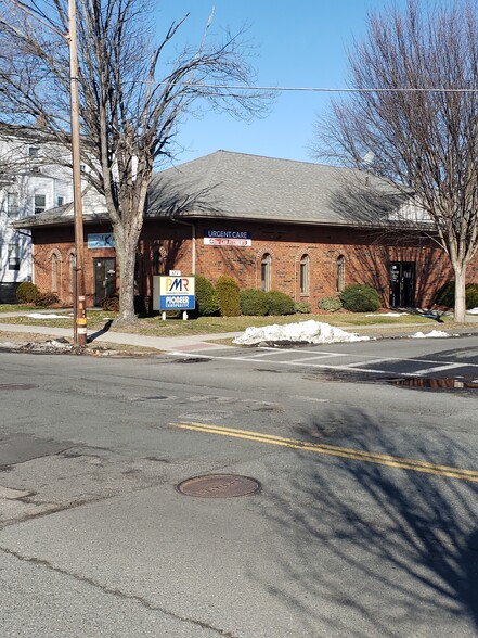 Primary Photo Of 673 Main St, West Springfield Assisted Living For Lease