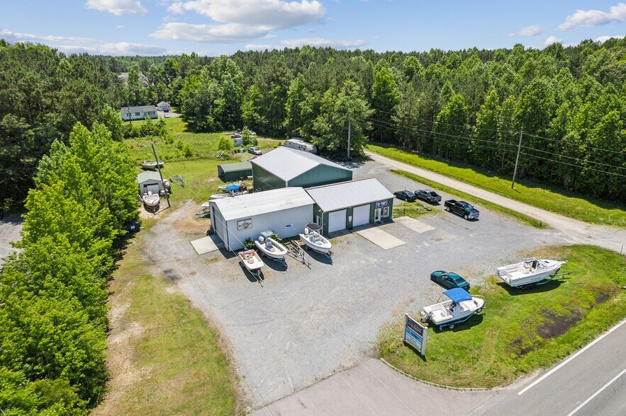More Photos Of 1856 Buckley Hall Rd, Cobbs Creek Warehouse For Sale