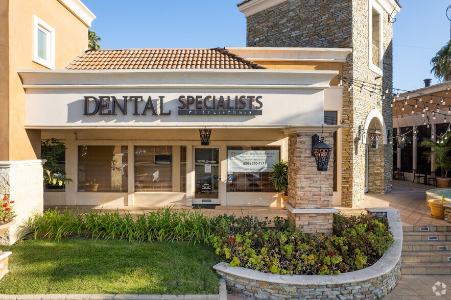 More Photos Of 756-868 E Thousand Oaks Blvd, Thousand Oaks Unknown For Lease