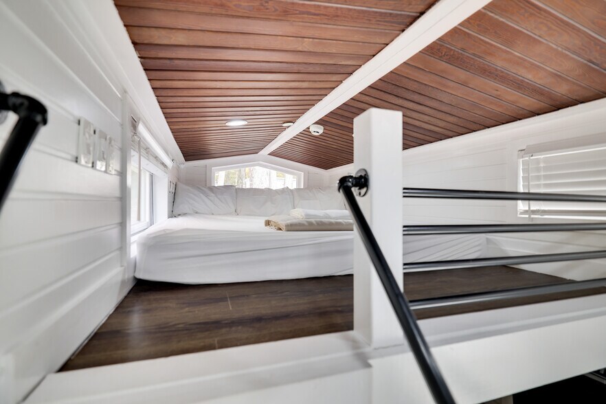 More Photos Of 2624 State Route 534, Albrightsville Hotel For Sale